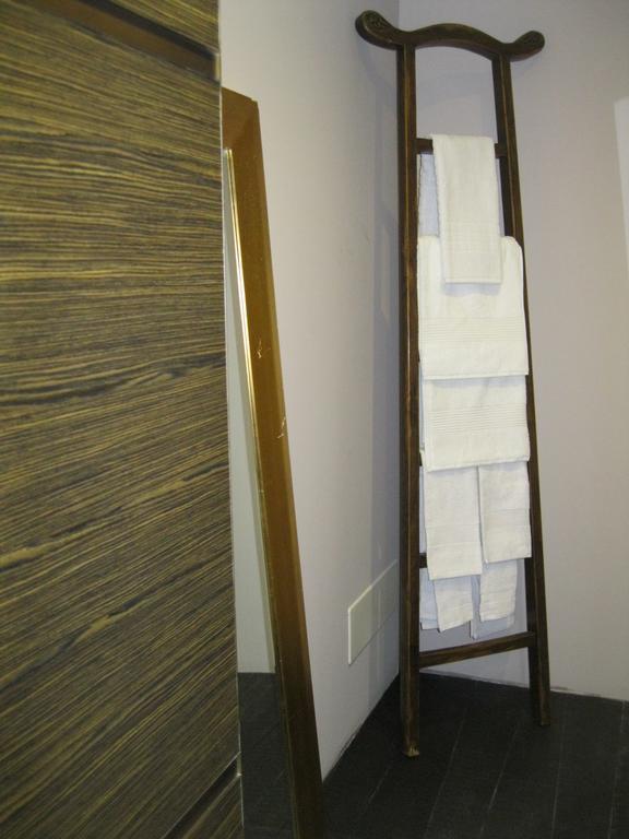 A14 Business Suite Sesto San Giovanni Esterno foto