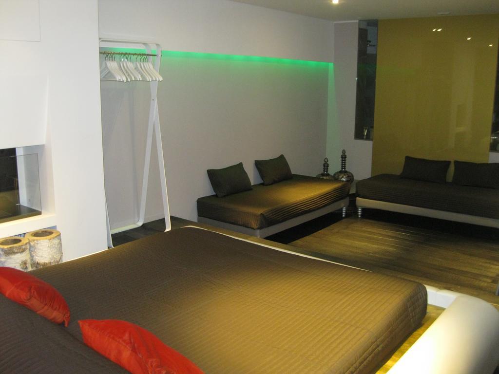 A14 Business Suite Sesto San Giovanni Camera foto