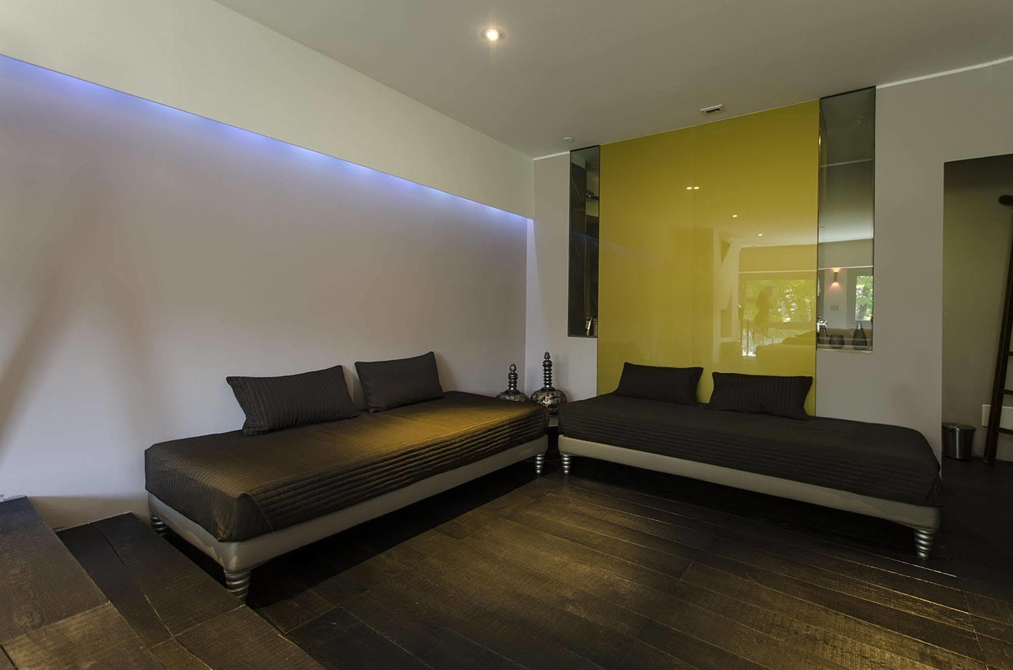 A14 Business Suite Sesto San Giovanni Esterno foto